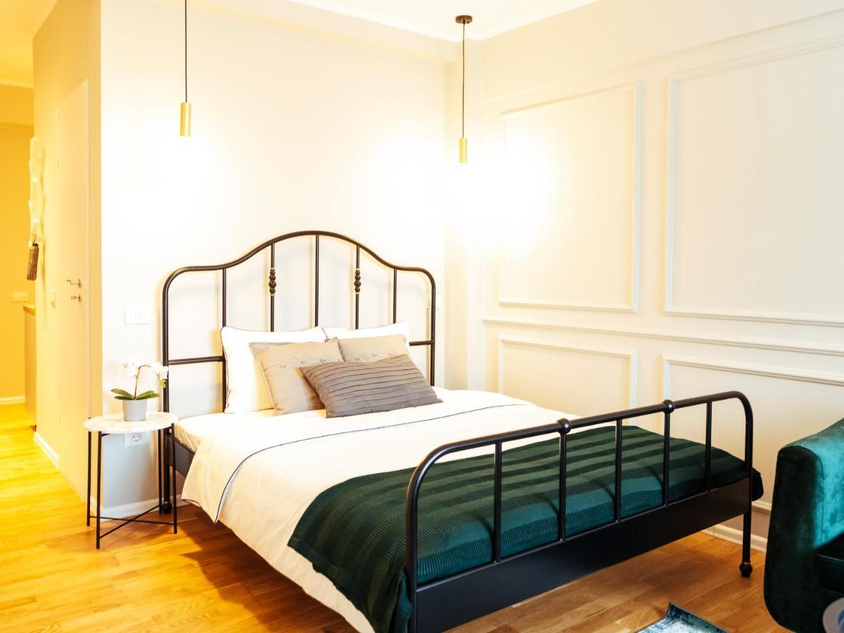 Amazing Location - Superb View - Old Town Apartment Букурещ Екстериор снимка